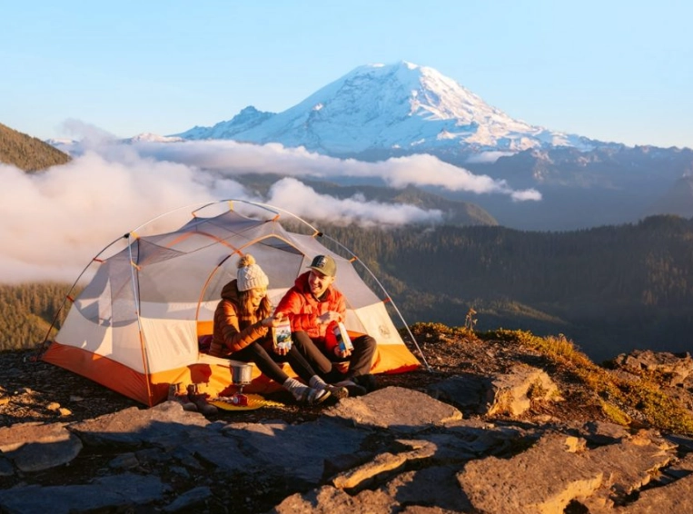 Backpacking Camping Guide: Essential Gear, Skills & Destinations