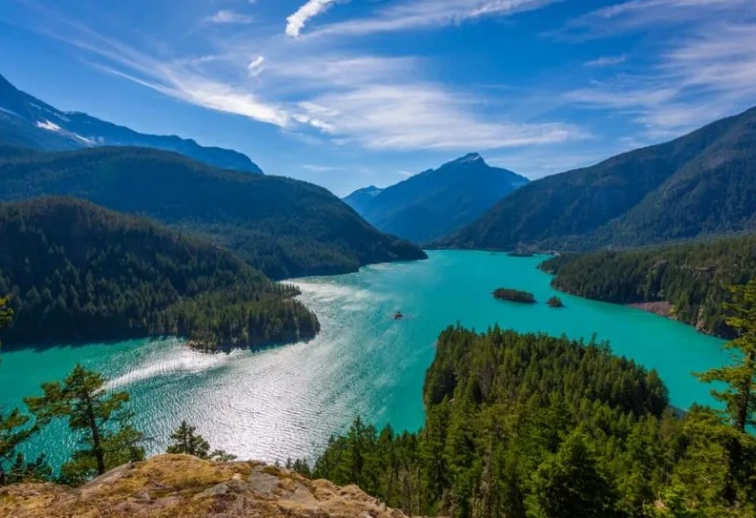 best lake campgrounds Washington