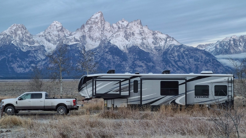 Boondocking USA: The Ultimate Guide to Free RV Camping in America