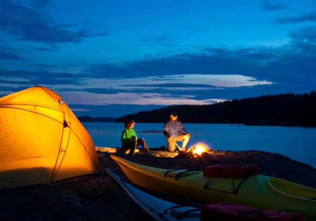 The Ultimate Guide to Camping in Canada: Tips, Destinations & Gear