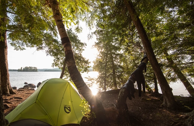 how to find remote camping