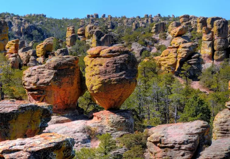 national monument camping