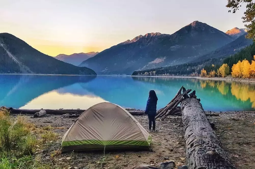 Top Camping Spots Worldwide: Expert Guide & Tips
