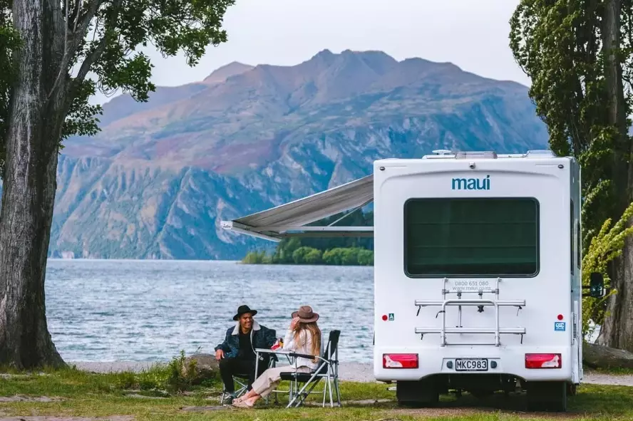 Camping New Zealand: Ultimate Guide to Spots, Gear & Planning