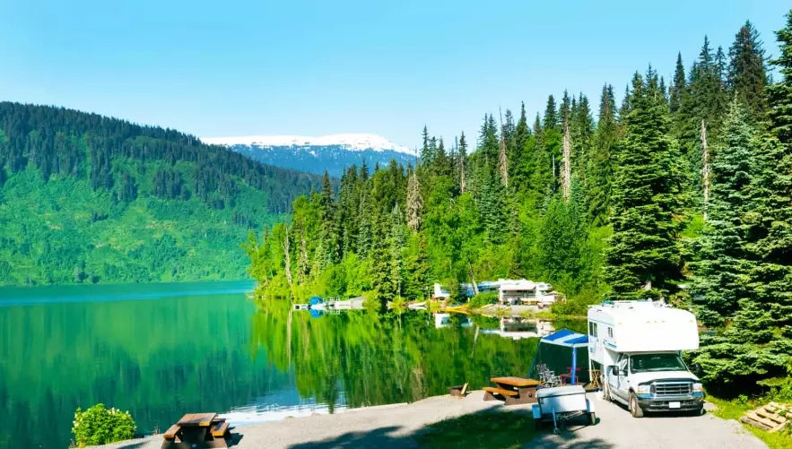 Ultimate Guide to Camping in Alaska: Tips, Gear & Top Spots